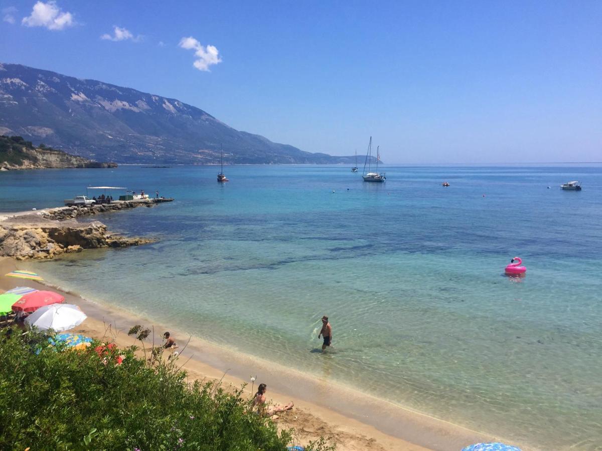 Kefalonia Apartments - Marias Studios - 2 Bedroom Apartment In Orchard, Spartia Luaran gambar